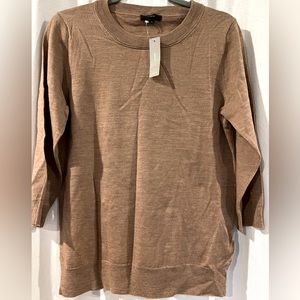 J Crew Crew Neck Sweater size M Tan